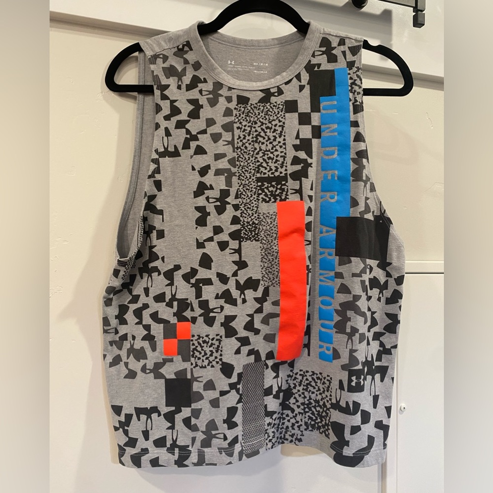 Under Armour Muscle Tank Size Medium